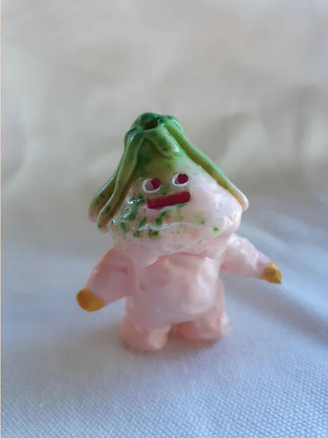 Moss Flesh Lil Erupter RESIN