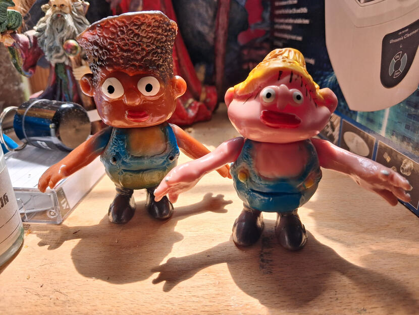 Rye Cribby and BBQ Billy Sofubi